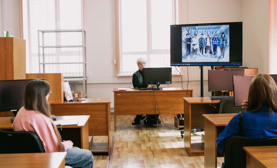 18 апреля в ЕГУ им. И.А. Бунина прошел День открытых дверей для выпускников школ &laquo;Уловка № 26&raquo;