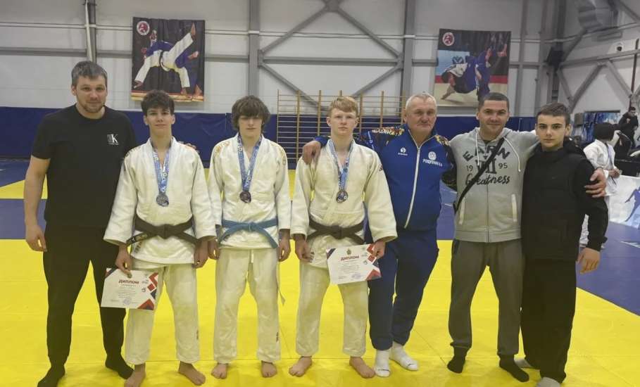 Елецкие дзюдоисты показали высокое мастерство в Воронежской области