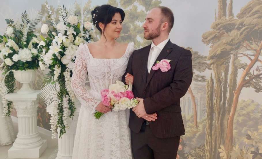 На Руси, издавна, после Пасхи,светлого праздника всех православных, в первое воскресенье проводился праздник Красная горка