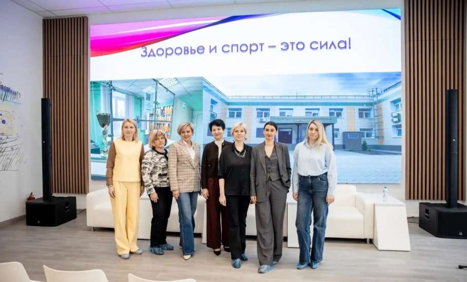 В Ельце состоялся круглый стол представителей медицинской сферы и спорта