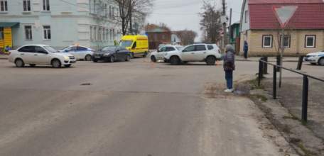 В Ельце в двойном столкновении пострадали два пассажира &laquo;Гранты&raquo;!
