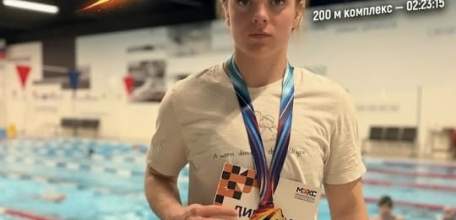 Ельчанка снова показала хороший результат на соревнованиях по плаванию в Липецке