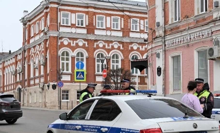 В Ельце усилен контроль за соблюдением правил парковки