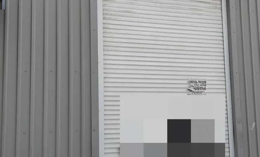 Администрация Ельца ведёт борьбу с надписями на фасадах зданий