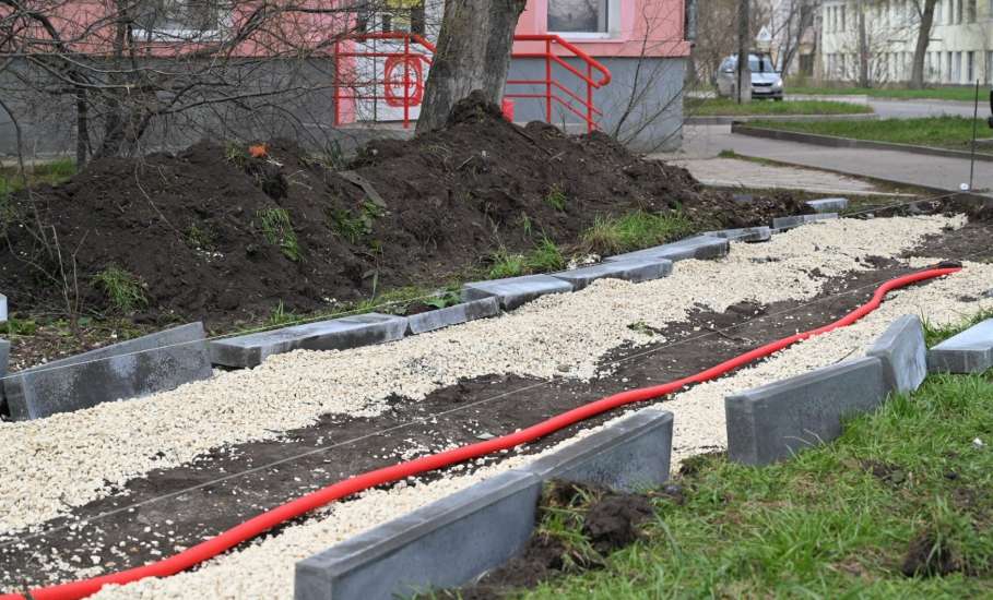 Начался второй этап благоустройства сквера имени В. И. Ленина на улице Привокзальной