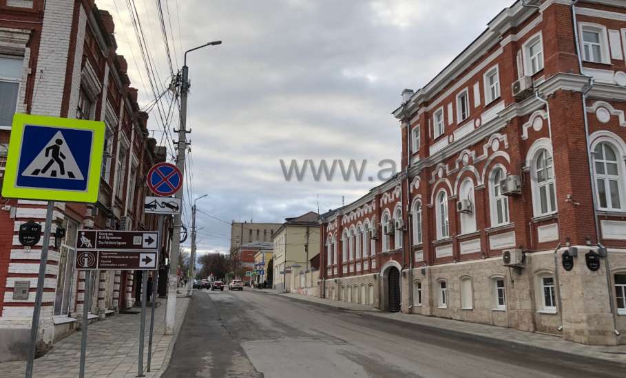 Центр города опустел. Ни одной машины!