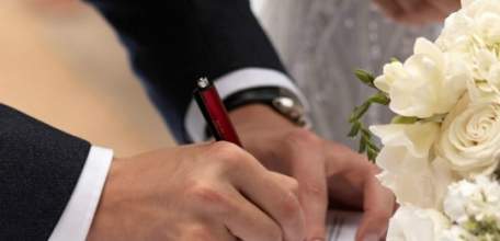 Свадьба по-новому: регистрация брака в будний день без торжеств