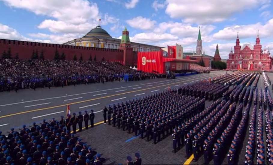 Парад Победы в Москве пройдёт без техники и кадетов &mdash; Минобороны России