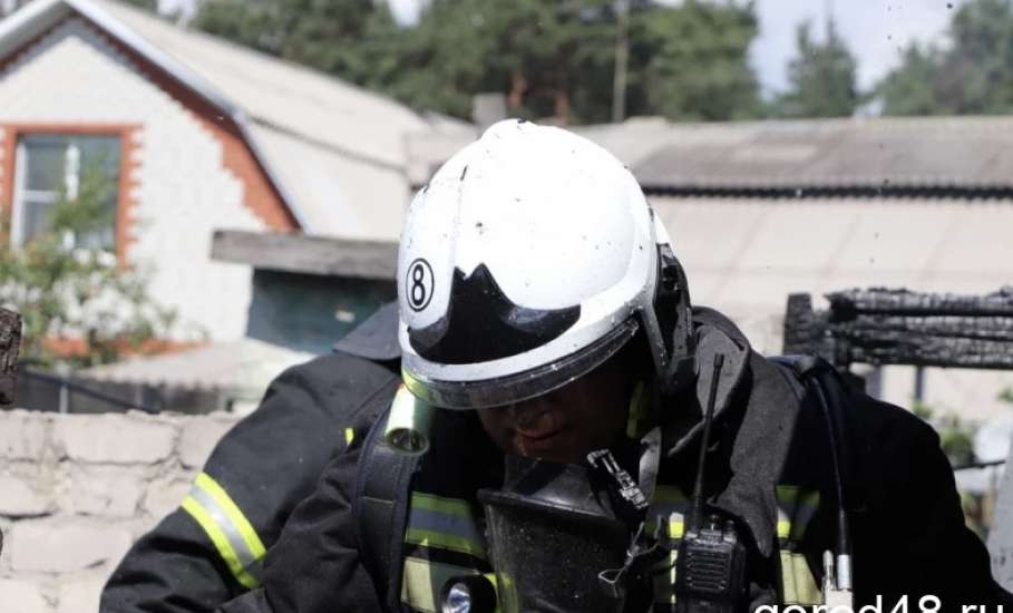 Мужчина и женщина погибли во время пожара в Измалковском округе