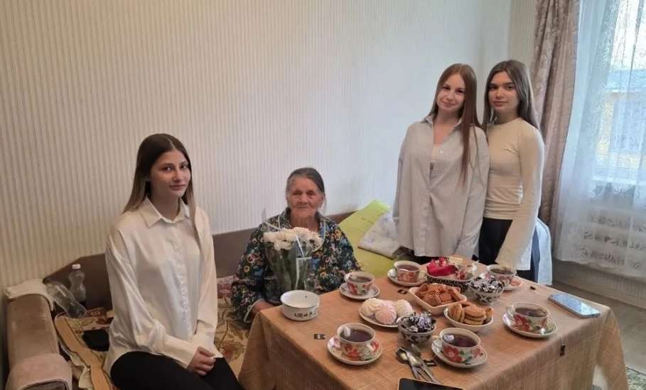 Школьники продолжают активное участие в региональном проекте &laquo;С заботой о наших ветеранах&raquo;