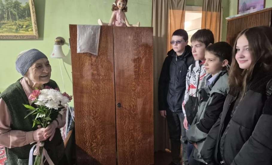 Школьники продолжают активное участие в региональном проекте &laquo;С заботой о наших ветеранах&raquo;