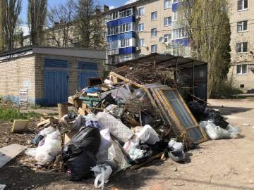 По улице Свердлова в Ельце наступила анархия