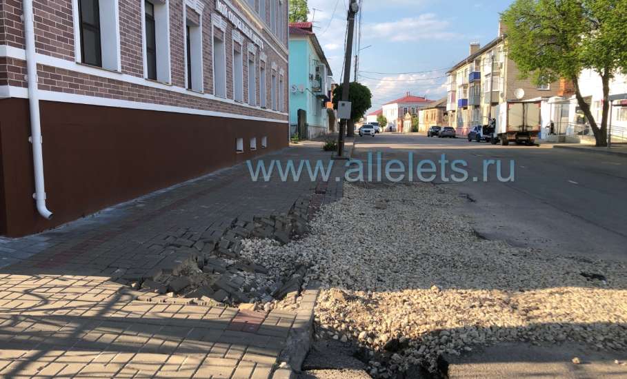 Куда сбежали горе-рабочие из Ельца с улицы Мира?