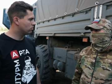 Медаль &laquo;За укрепление боевого содружества&raquo; вручили Владимиру Серикову