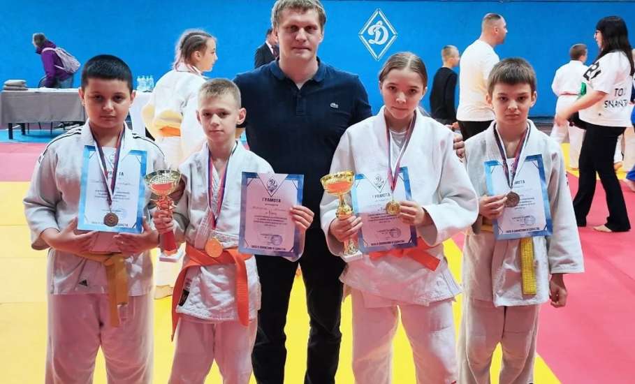 ЗОЛОТО НА МЕЖРЕГИОНАЛЬНЫХ СОРЕВНОВАНИЯХ ПО ДЗЮДО &laquo;ЮНЫЙ ДИНАМОВЕЦ&raquo;!