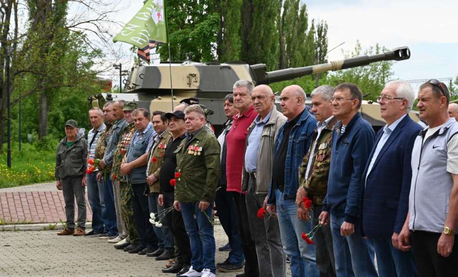Сегодня в сквере Афганцев прошла памятная встреча, посвященная 38-й годовщине вывода советских войск из Афганистана