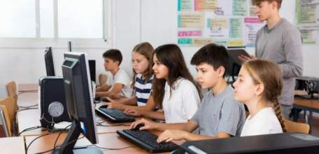 Искусственный интеллект станет частью школьной программы!