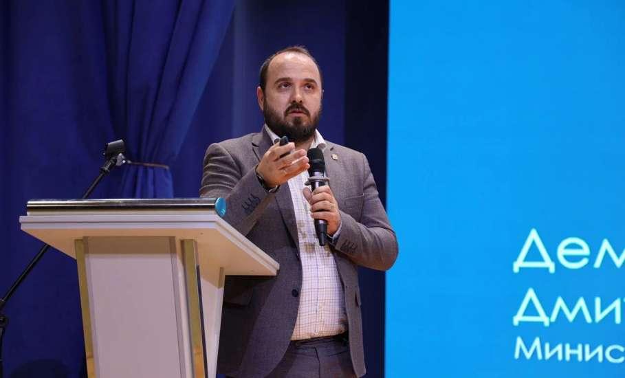 Актуальные вопросы образования, воспитания и безопасности детей обсудили на региональном родительском собрании