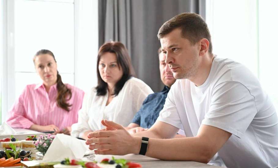 Вячеслав Жабин - Сегодня утро началось особенно приятно и полезно