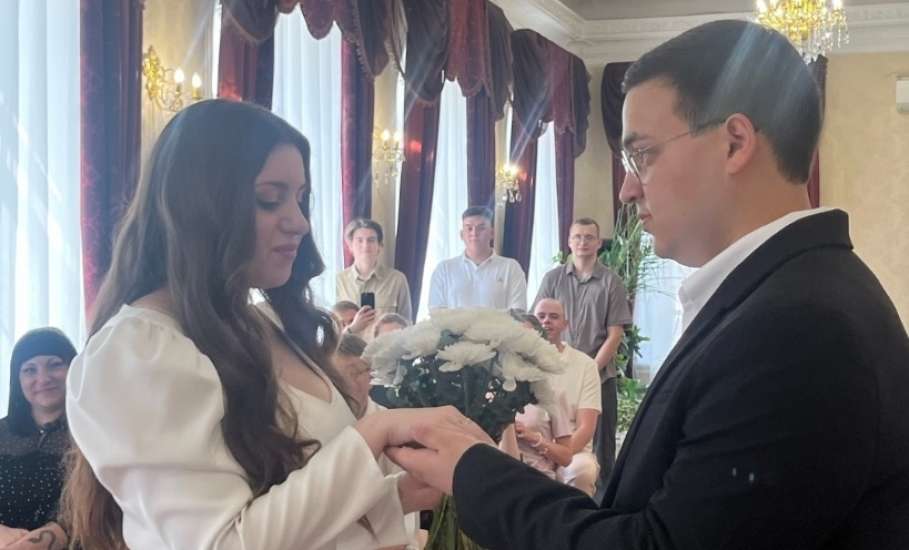 Поздравляем с Днём бракосочетания!  Владислава и Дану, Павла и Анастасию