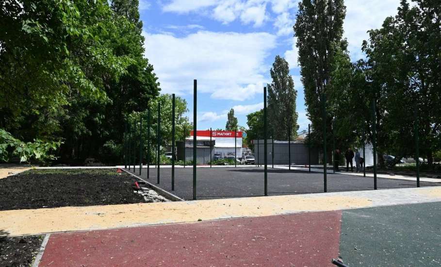Вместе с коллегами провел объезд территорий, благоустраиваемых в этом году в рамках федерального проекта &laquo;Формирование комфортной городской среды&raquo;
