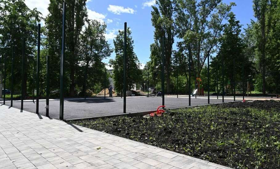 Вместе с коллегами провел объезд территорий, благоустраиваемых в этом году в рамках федерального проекта &laquo;Формирование комфортной городской среды&raquo;
