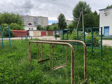 Остатки советского прошлого в Ельце. А ведь детям было весело!