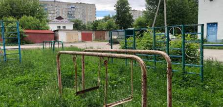 Остатки советского прошлого в Ельце. А ведь детям было весело!