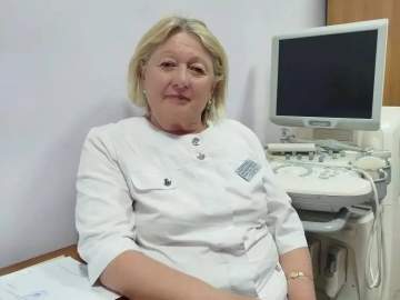Медицинская сестра Елецкой городской клинической больницы им. Семашко Половинкина Любовь Александровна больше полувека в профессии