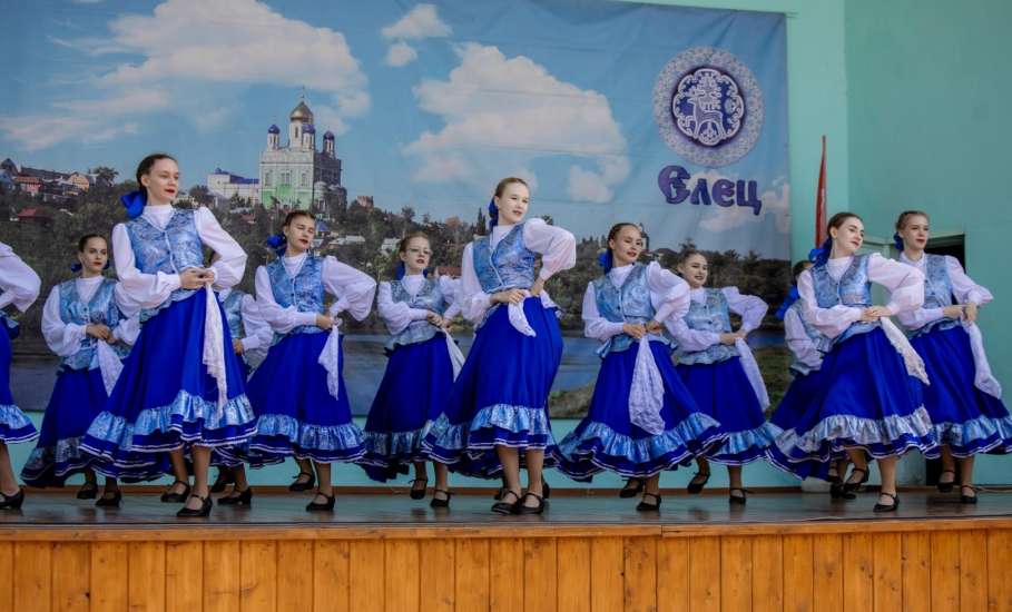 В Ельце прошел танцевальный фестиваль-конкурс &laquo;Твое время&raquo;, организованный Центром молодёжи города Ельца