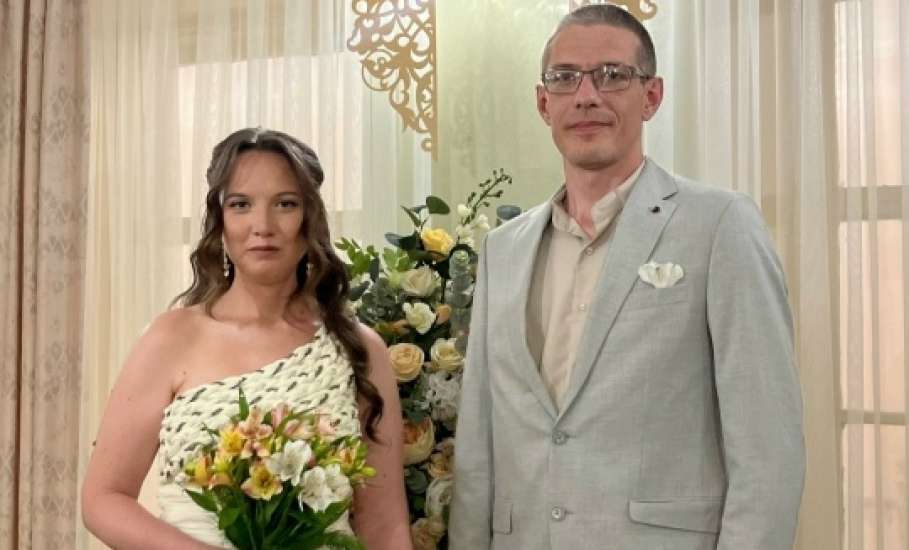 СЕГОДНЯ В ЕЛЬЦЕ НА 17 СЕМЕЙ СТАЛО БОЛЬШЕ