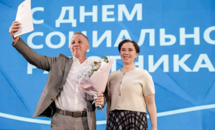Депутат Государственной думы от Липецкой области Татьяна Дьяконова поздравила соцработников с профессиональным праздником