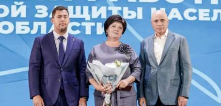 Депутат Государственной думы от Липецкой области Татьяна Дьяконова поздравила соцработников с профессиональным праздником