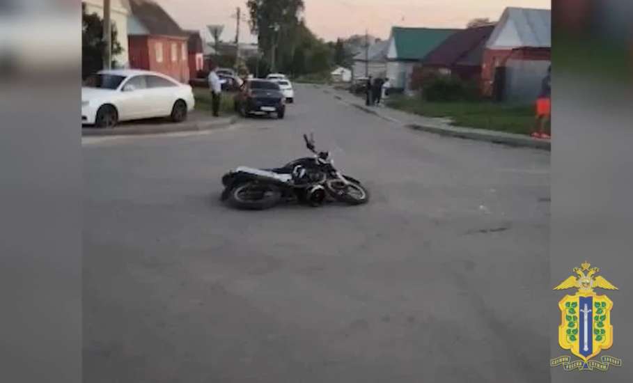 В Ельце сотрудники полиции устанавливают обстоятельства ДТП, в котором пострадал 13-летний водитель мотоцикла!
