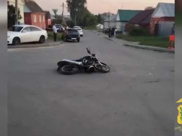 В Ельце сотрудники полиции устанавливают обстоятельства ДТП, в котором пострадал 13-летний водитель мотоцикла!