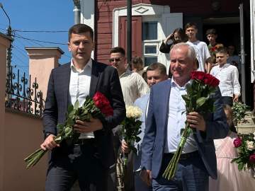 &laquo;Для меня самое святое место на земле &mdash; мой родной и любимый город Елец&raquo; (Т. Хренников)