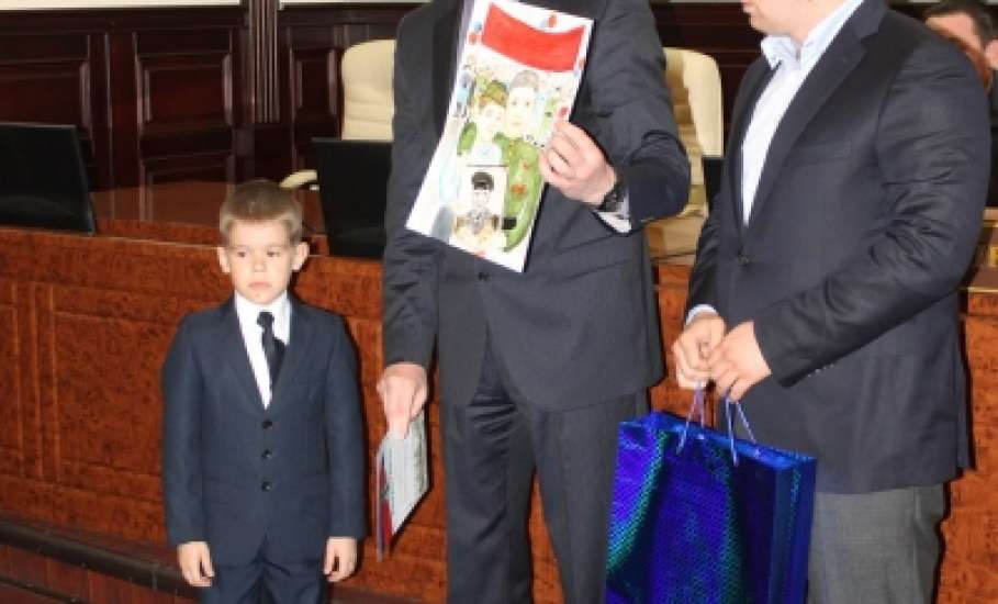 Учащийся гимназии №97 города Ельца стал победителем областного конкурса детского рисунка «Поклонимся великим тем годам!»