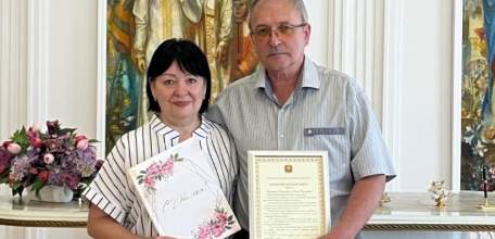Сегодня 12 июня супруги Никитины Владимир Васильевич и Нина Руслановна отмечают 50 - летний юбилей совместной жизни