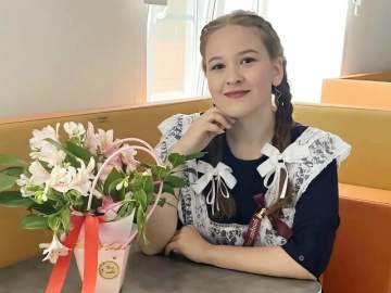 Блестящий результат! Ученица Становлянской школы Вероника Воронкова набрала 100 баллов на ЕГЭ по химии!