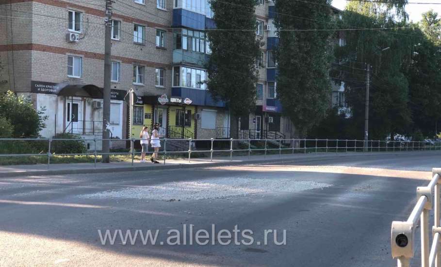 В Ельце гость угнал у пенсионера &laquo;Форд Фокус&raquo;