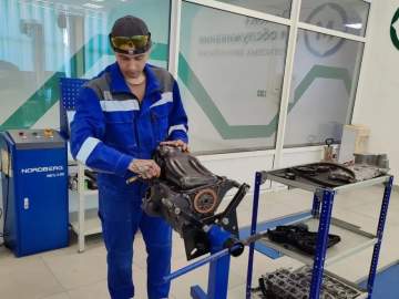 Елецкие автомеханики успешно сдали демонстрационный экзамен