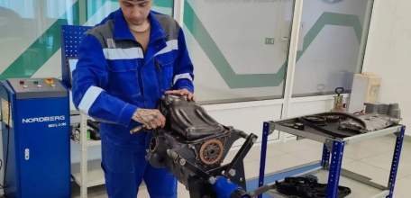 Елецкие автомеханики успешно сдали демонстрационный экзамен