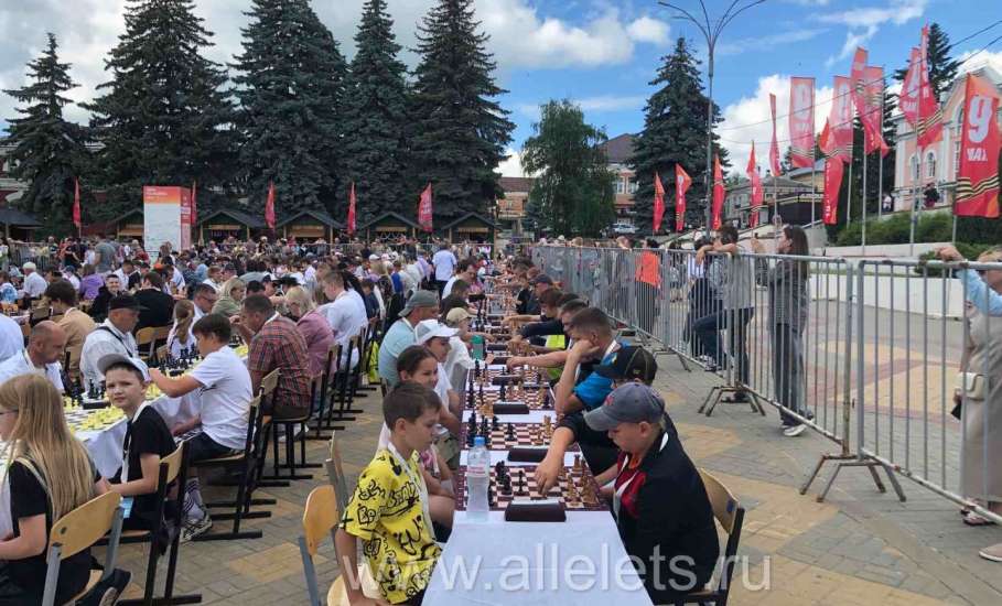 Рекорд России сегодня установлен в Ельце!