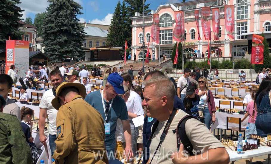 Рекорд России сегодня установлен в Ельце!