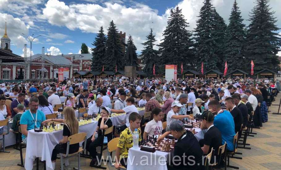 Рекорд России сегодня установлен в Ельце!
