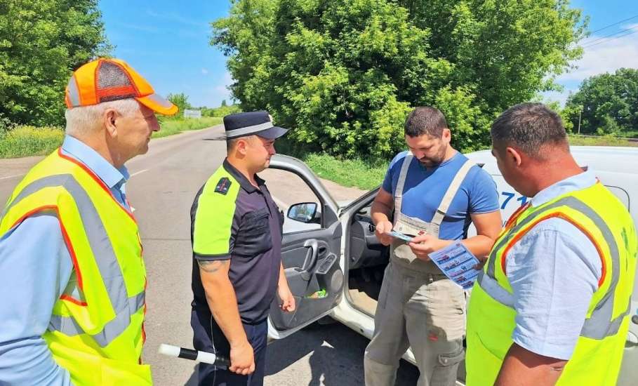 В Елецком районе автоинспекторы и железнодорожники провели профилактическую акцию &laquo;Внимание &ndash; переезд!&raquo;