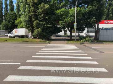 Дорожную разметку стали обновлять в Ельце