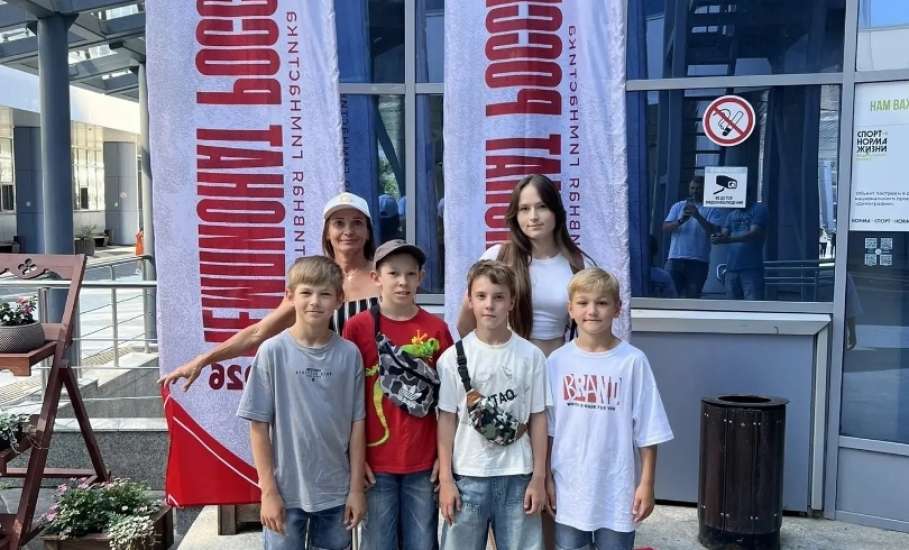 Спортсмены из Ельца побывали на чемпионате России по спортивной гимнастике