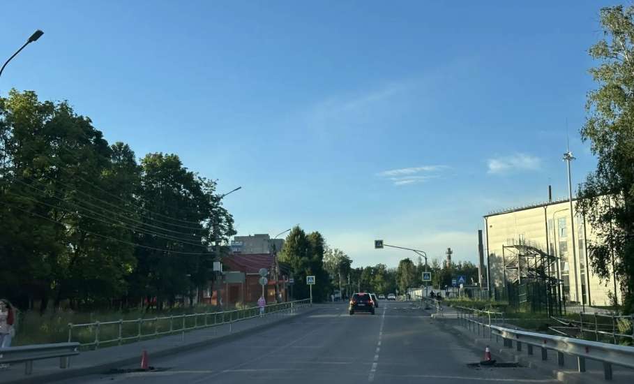 Благодаря выделенной областной субсидии в Ельце обновят девять ключевых участков дорог
