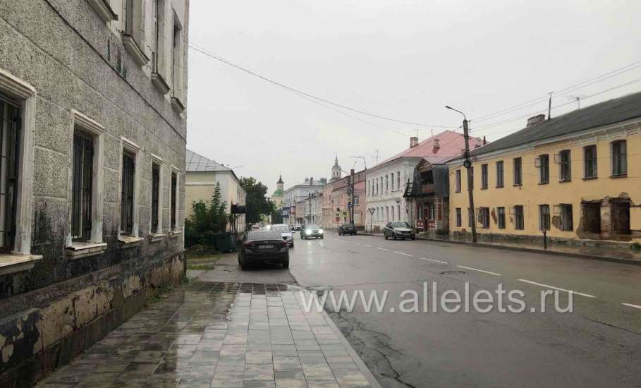 Старинный город Елец после дождя